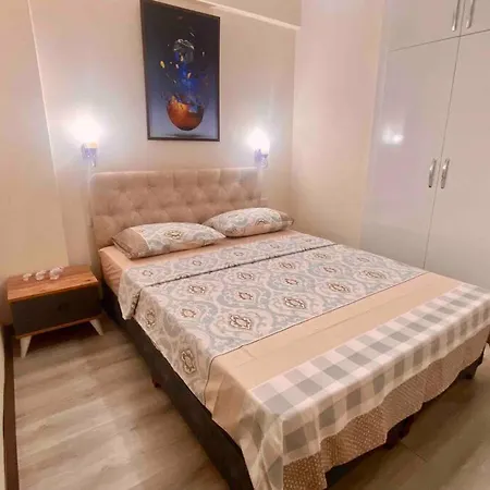 Apartment Licensed ,jazzy Class 3 Bedrooms Homes 100mb Wi-fi Antalya